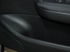 2011款 1.6L 手动 Cross