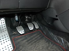 2011款 1.6L 手动 Cross