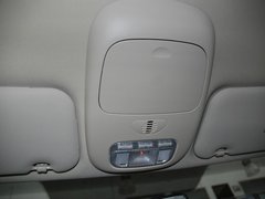 2011款 1.6L 手动 Cross
