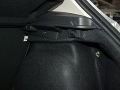 2011款 1.6L 手动 Cross