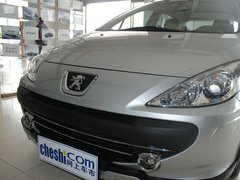 2011款 1.6L 手动 Cross