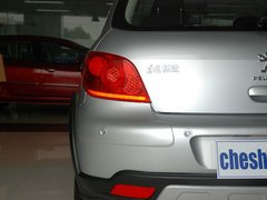2011款 1.6L 手动 Cross