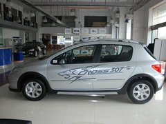 2011款 1.6L 手动 Cross