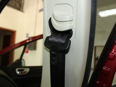 2011款 1.6L 手动 Cross