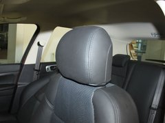 2011款 1.6L 手动 Cross