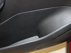 2011款 1.6L 手动 Cross