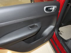 2011款 1.6L 手动 Cross