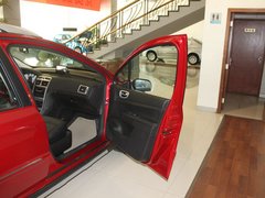 2011款 1.6L 手动 Cross