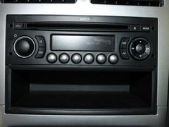 2011款 1.6L 手动 Cross