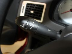 2011款 1.6L 手动 Cross