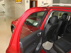 2011款 1.6L 手动 Cross