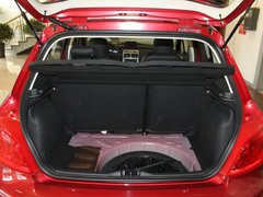 2011款 1.6L 手动 Cross