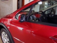 2011款 1.6L 手动 Cross