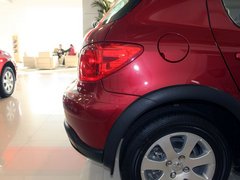 2011款 1.6L 手动 Cross