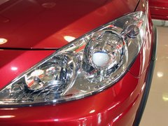 2011款 1.6L 手动 Cross