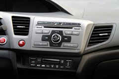 2012款 2.0L 自动 NAVI导航版