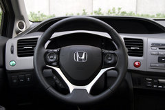 2012款 2.0L 自动 NAVI导航版