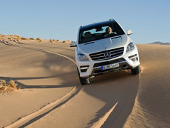 奔驰M级 2012款 ML350 3.5L 动感型 5座