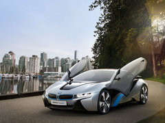 2011款 i8 基本型