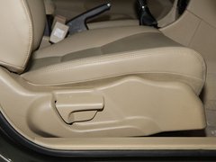 2012款 1.5T 手动 精英型