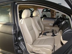 2012款 1.5T 手动 精英型