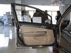 2012款 1.5T 手动 精英型