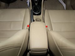 2012款 1.5T 手动 精英型