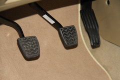 2012款 1.5T 手动 尊贵型