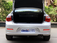 2012款 1.5T 手动 尊贵型