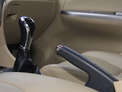 2012款 1.5T 手动 尊贵型