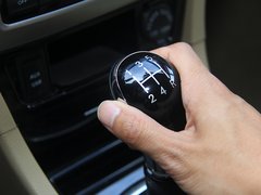 2012款 1.5T 手动 尊贵型