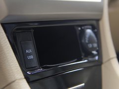 2012款 1.5T 手动 尊贵型