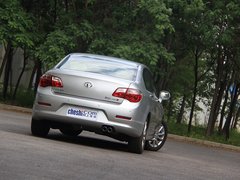 2012款 1.5T 手动 尊贵型