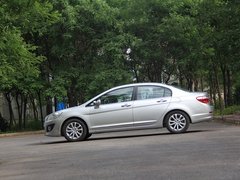 2012款 1.5T 手动 尊贵型
