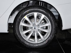 2012款 1.5T 手动 尊贵型