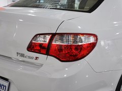 2012款 1.5T 手动 尊贵型