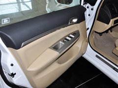 2012款 1.5T 手动 尊贵型