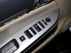 2012款 1.5T 手动 尊贵型