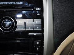 2012款 1.5T 手动 尊贵型