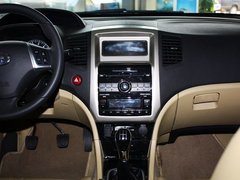 2012款 1.5T 手动 尊贵型