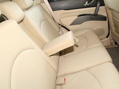2012款 2.0 自动 典雅风尚型 5座
