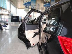 2012款 2.0 自动 典雅风尚型 5座
