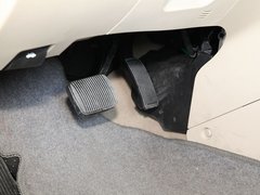 2012款 2.0 自动 典雅风尚型 5座