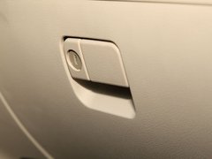 2012款 2.0 自动 典雅风尚型 5座