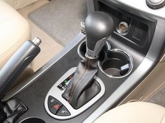 2012款 2.0 自动 典雅风尚型 5座