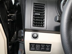 2012款 2.0 自动 典雅风尚型 5座