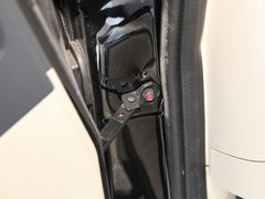 2012款 2.0 自动 典雅风尚型 5座