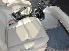 2012款 2.0 自动 典雅风尚型 5座