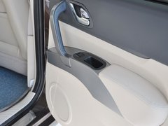 2012款 2.0 自动 典雅风尚型 5座