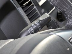 2012款 2.0 自动 典雅风尚型 5座
